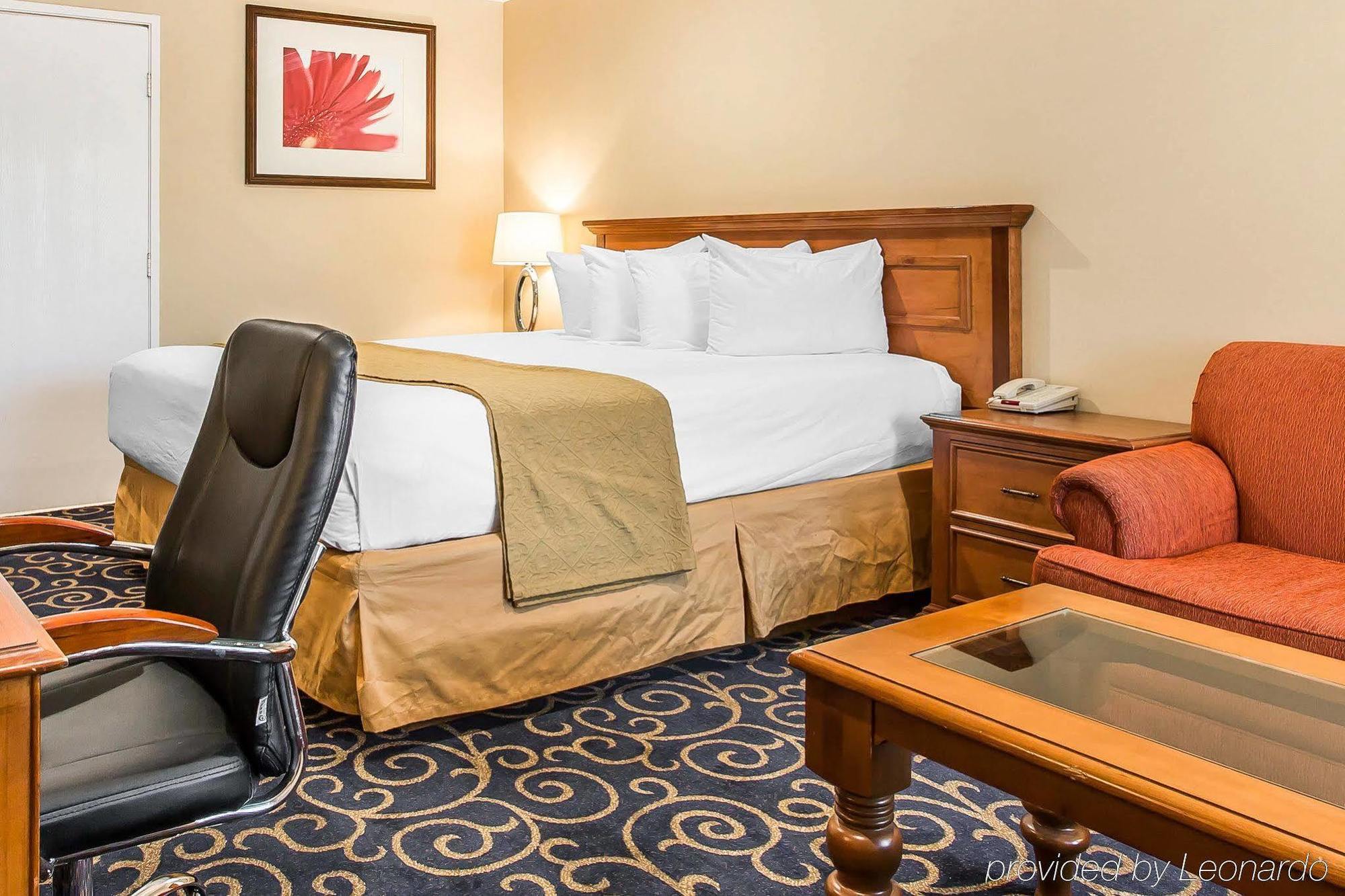 Inn Quality Long - Signal Hill 2*